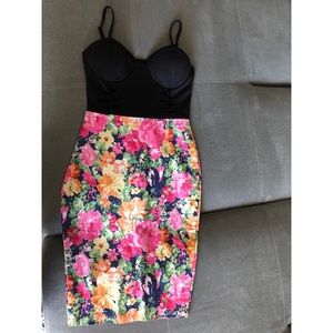 Mid thigh beautiful dress!